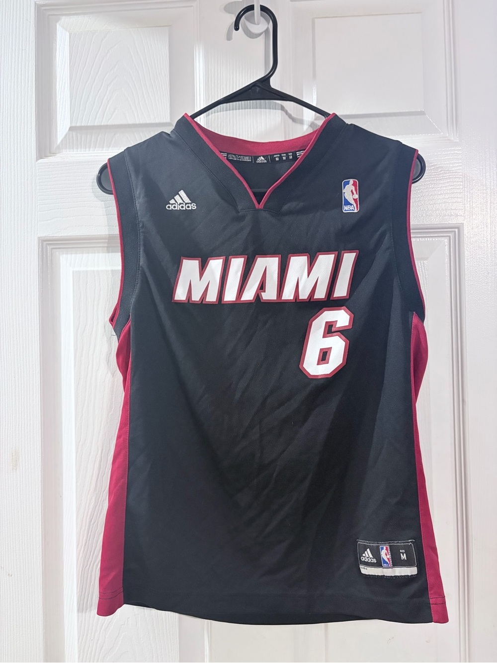 Adidas LeBron James #6 Miami Heat NBA Jersey Black Men’s M